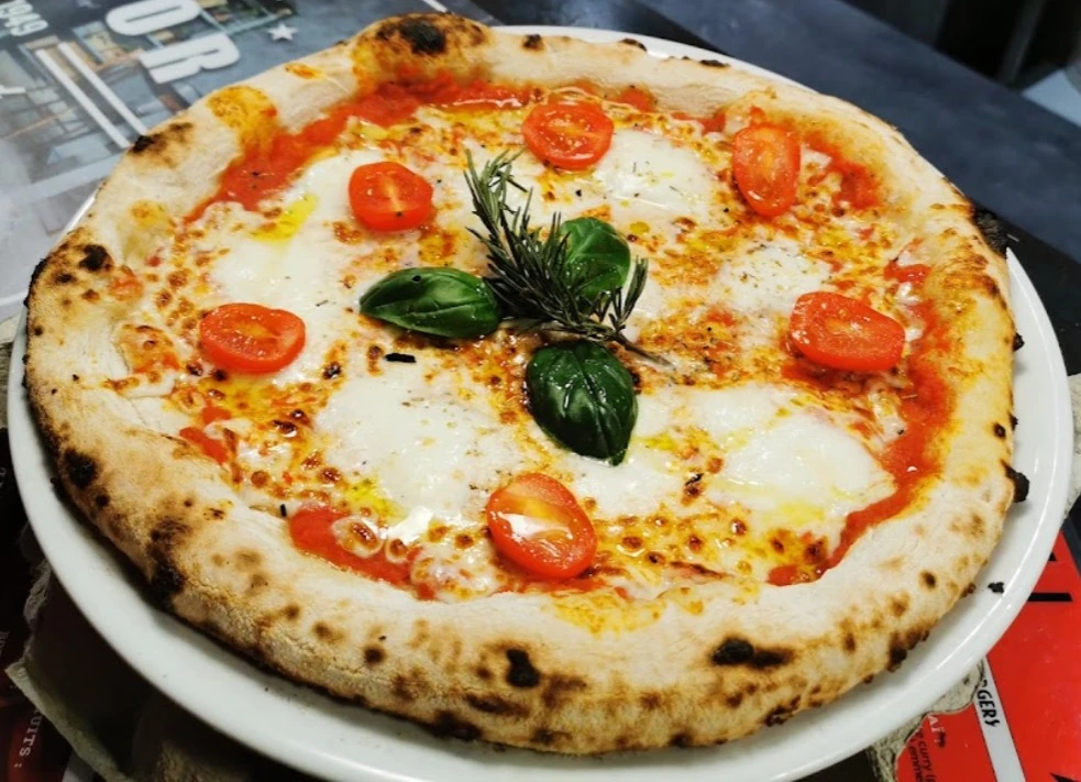 Pizza du jour station 810