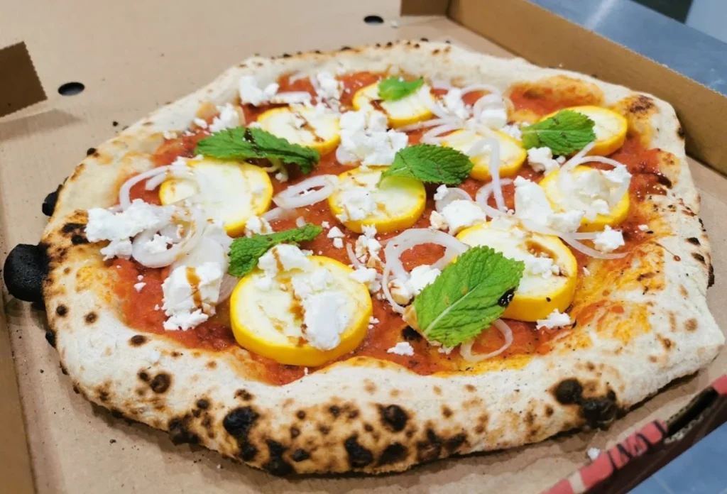 Pizza Cecilia Station 810